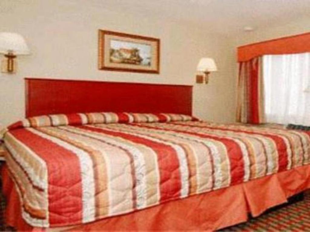 Travelodge By Wyndham Bay Shore Long Island Luaran gambar