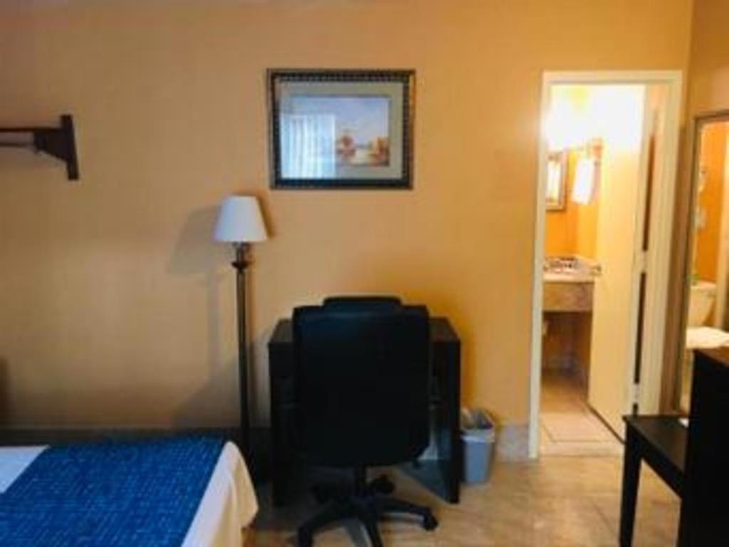 Travelodge By Wyndham Bay Shore Long Island Luaran gambar