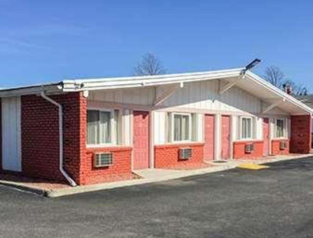 Travelodge By Wyndham Bay Shore Long Island Luaran gambar